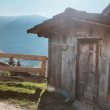 Bauernhof Oberfriessnig Dağ evi *