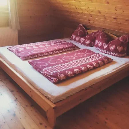 Bauernhof Oberfriessnig 라덴테인